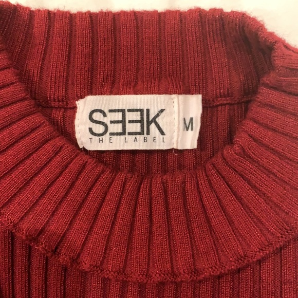 Maroon Sexy Cut-Out Knit Top - Picture 4 of 4